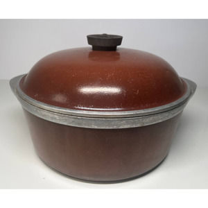 Vintage CLUB Brown Aluminum 10" 4-Quart Dutch Oven Stock Pot Roaster with Lid